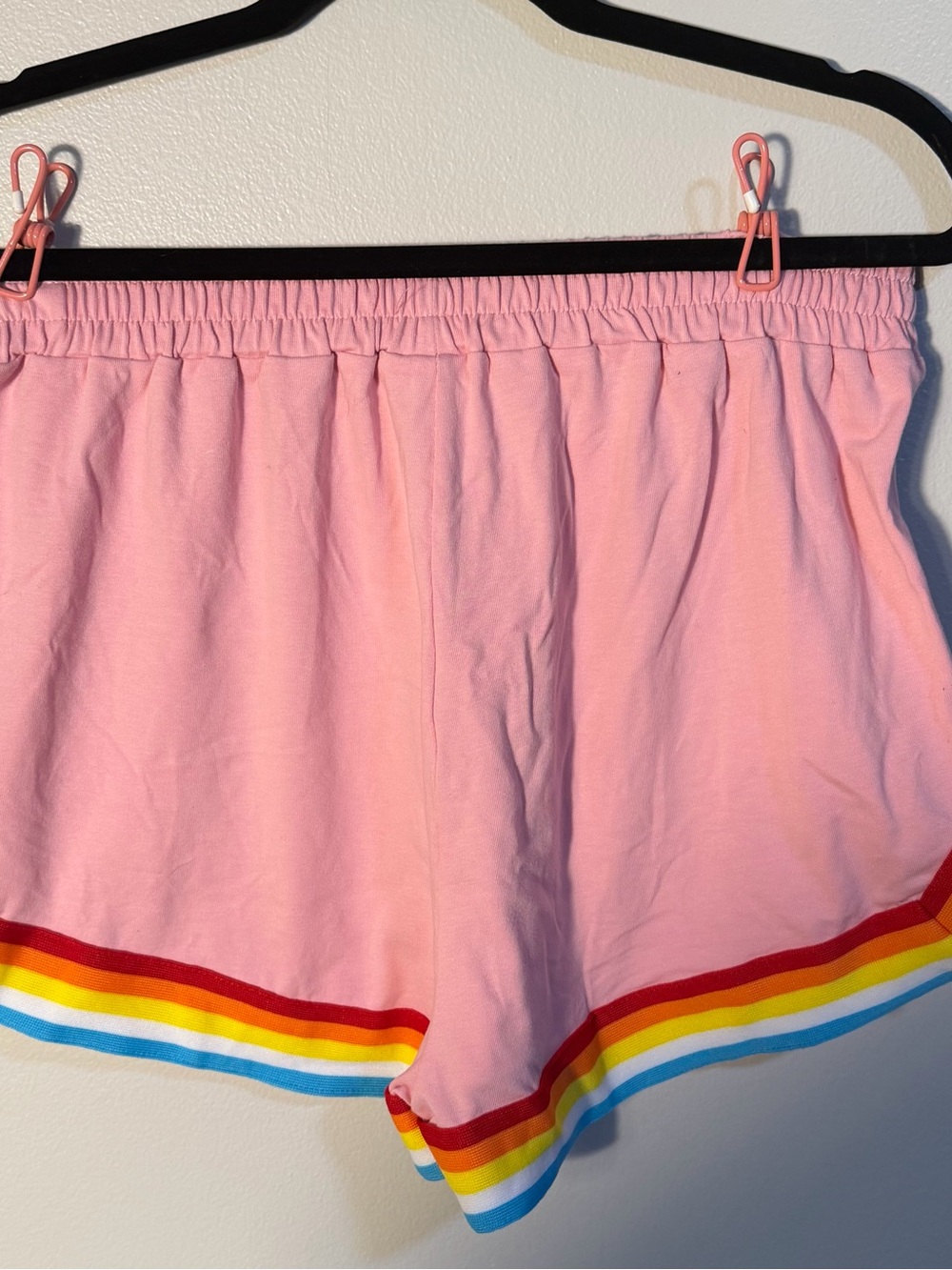 Womens Pink Elastic-Waist Rainbow Trim Shorts